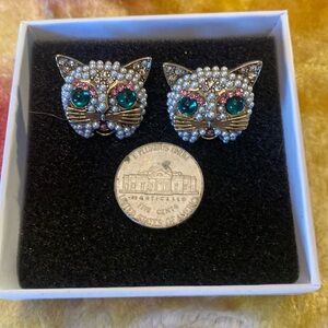 Betsy Johnson cat earrings emerald eyes